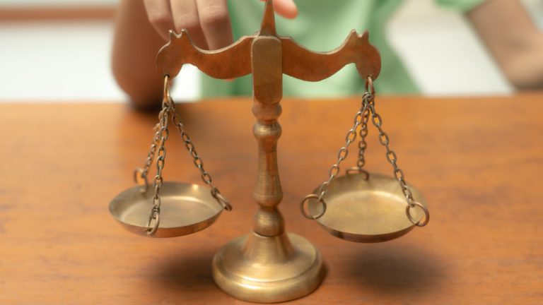 Hasta Image description