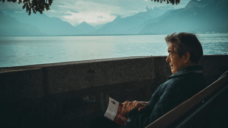 aaron-andrew-ang-jXMGrVYHpK0-unsplash Image description