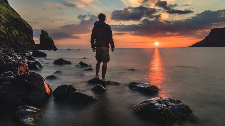 joshua-earle-ICE__bo2Vws-unsplash Image description