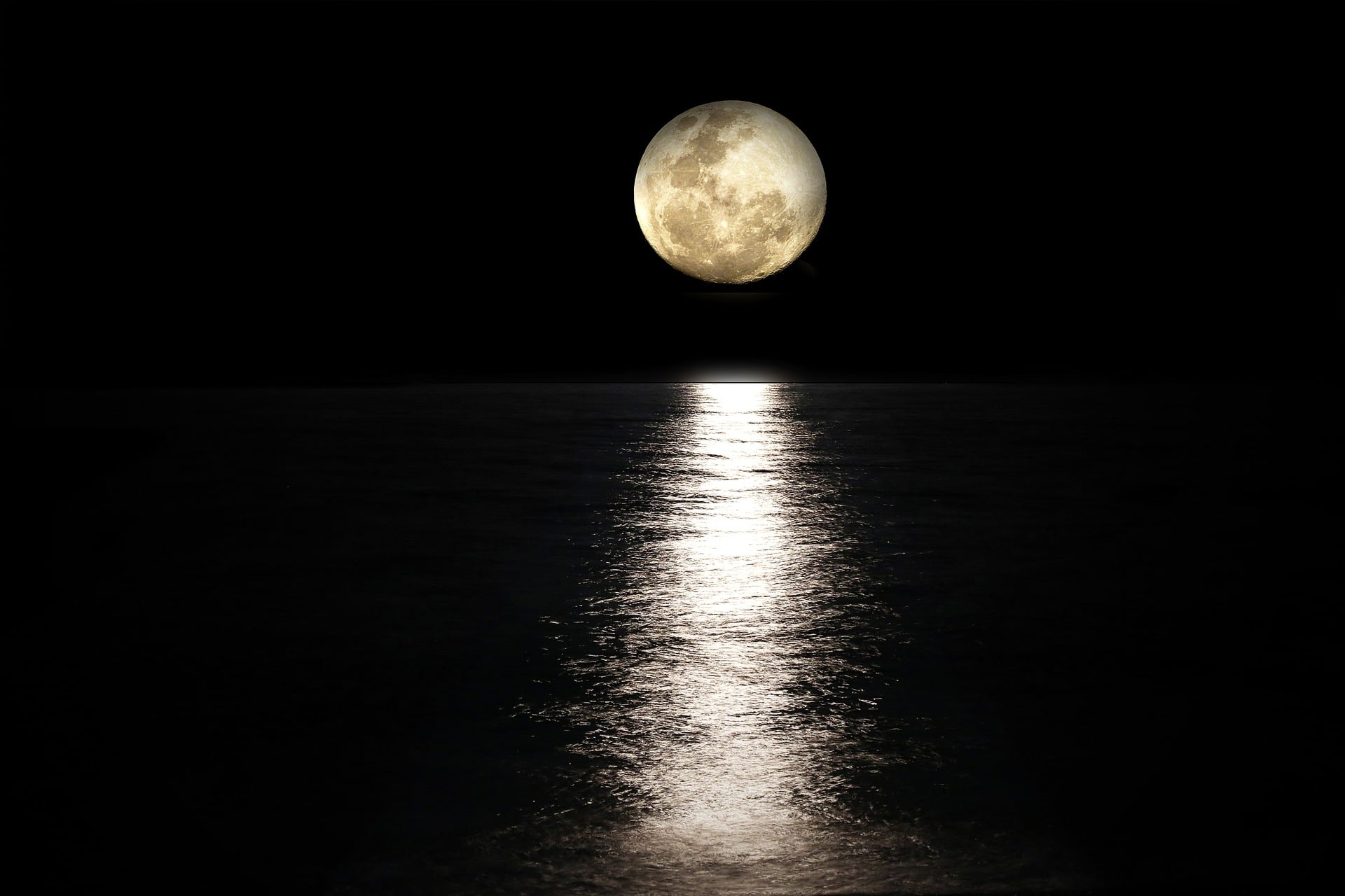 Full Moon in Chitra 7th-8th April, 2020
